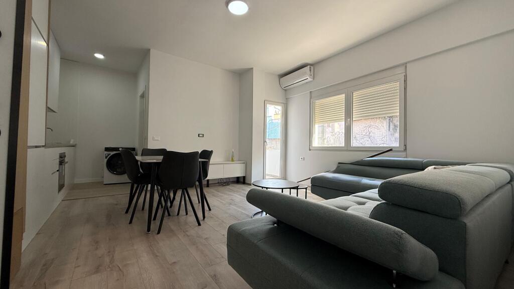 APPARTAMENTO IN AFFITTO 1+1 A MYSLYM SHYR, TIRANA