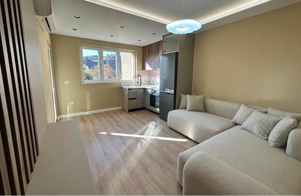 Appartamento 1+1  In Vendita  Via Muhamet Gjollesha, 21 Dhjetori, Tirana!!! ID: 530471006-267