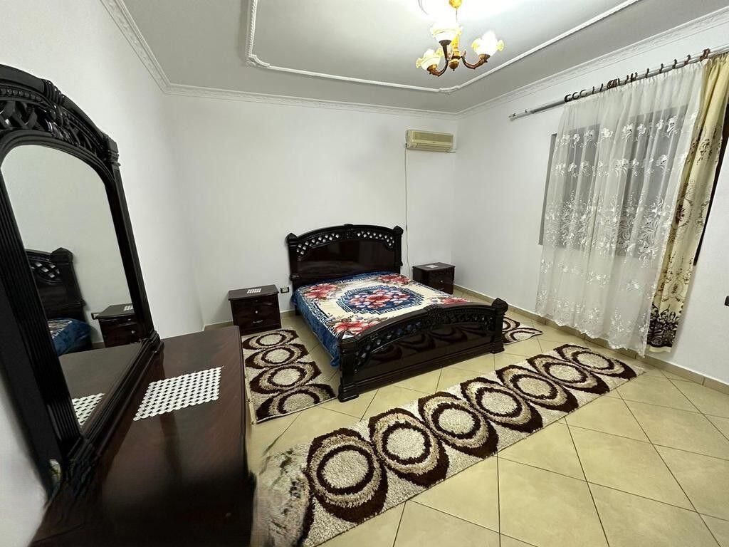Jepet me Qira Apartament 2+1 tek 5 Maji! 500 € /Muaj