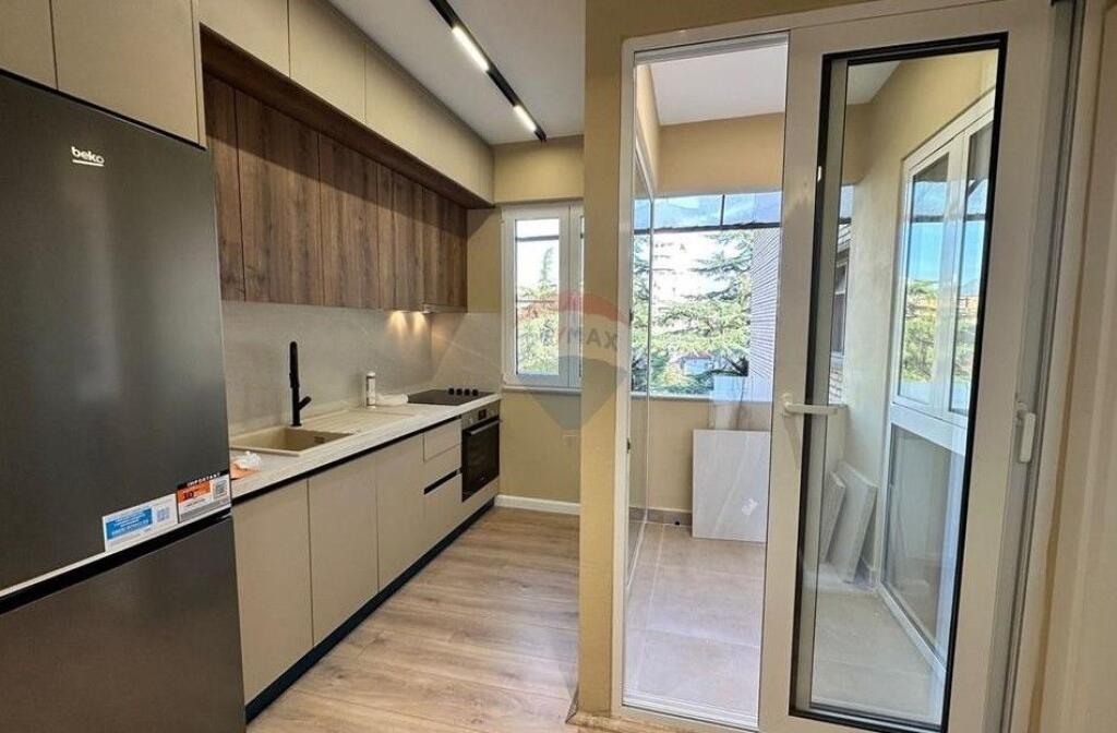 Appartamento 1+1 In Vendita Via Muhamet Gjollesha, 21 Dhjetori, Tirana!! ID: 530471006-268