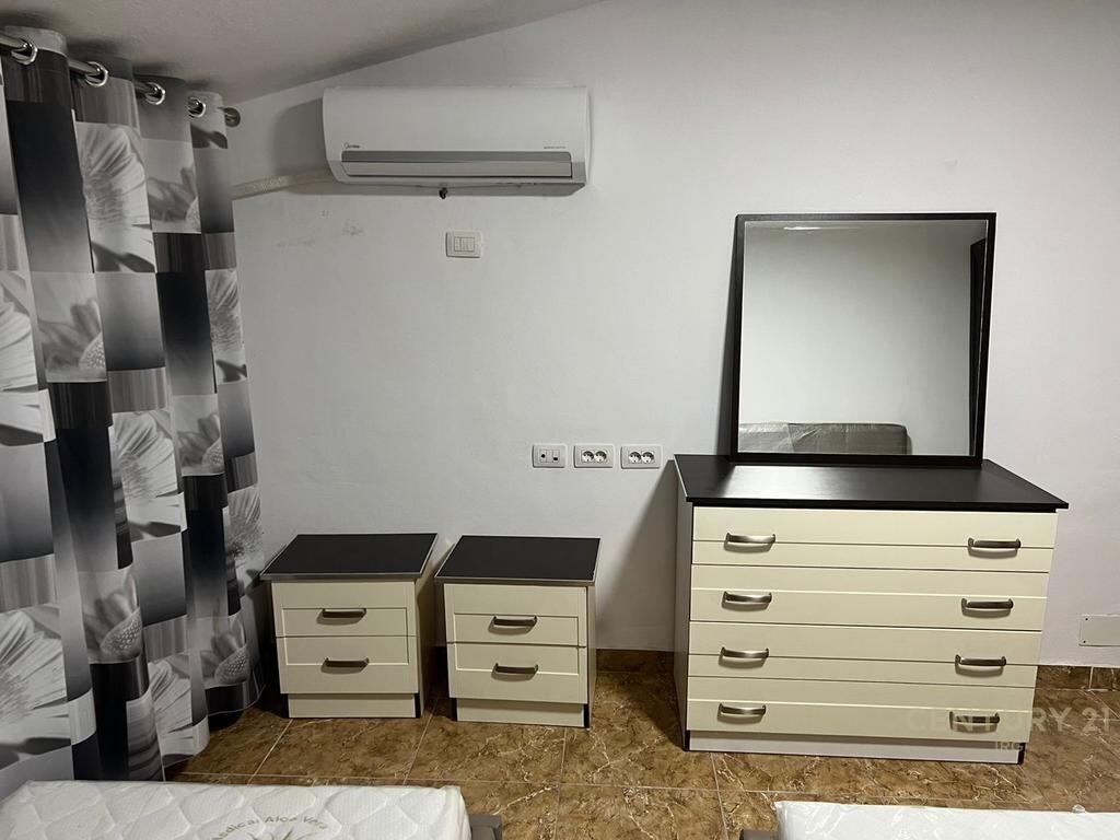 Appartamento 1+1 – Viale Zogu I, Tirana