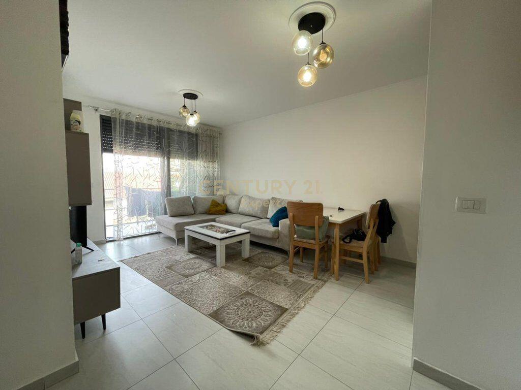 AFFITTASI APPARTAMENTO 2+1+2 A FIORI DI BOSKO!! 700 € /Mese Sup. Totale  89m2