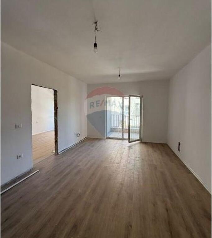Appartamento - In Vendita - Via Dritan Hoxha, Tirana (530491003-402)