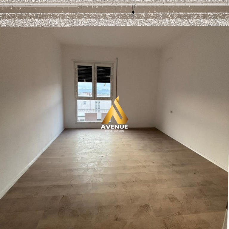 SHITET APARTAMENT 2+1 NË RESIDENCËN PRIAM RRETHI I MOKOS  KAMËZ