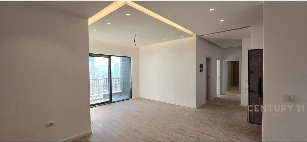APARTMENT FOR OFFICE 2+1+2 ON BARRIKADAVE STREET! 1,300 € /Month Total Area 107m2