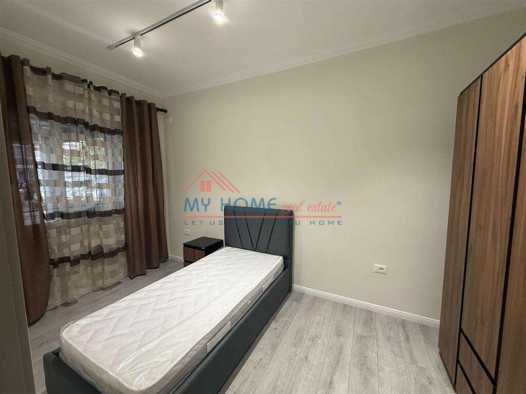 2+1 apartment for rent at Garda in Tirana
