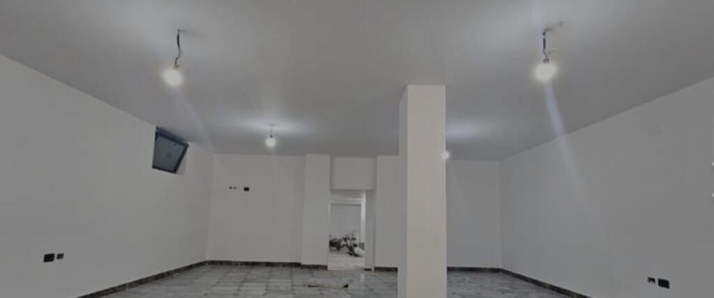 Shop for rent, Blloku!