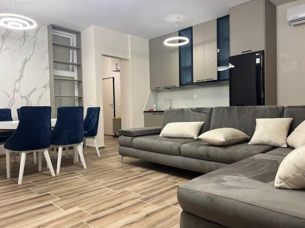 🎯 SHITET APARTAMENT 1+1  📍 GOLEM