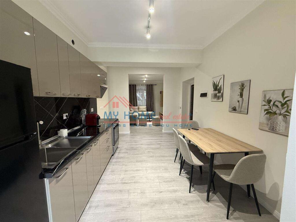 2+1 apartment for rent at Garda in Tirana