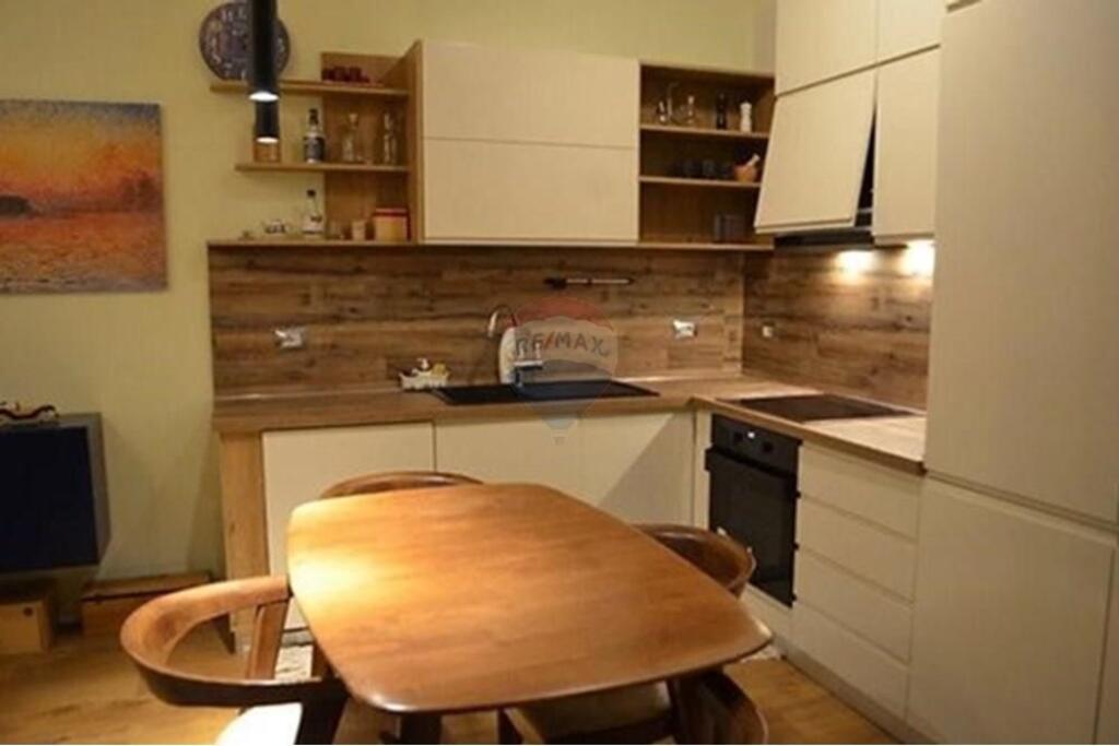 Appartamento - In Vendita - Kodra e Diellit 2, Kodra e Diellit, Tirana(ID: 530411001-1273)