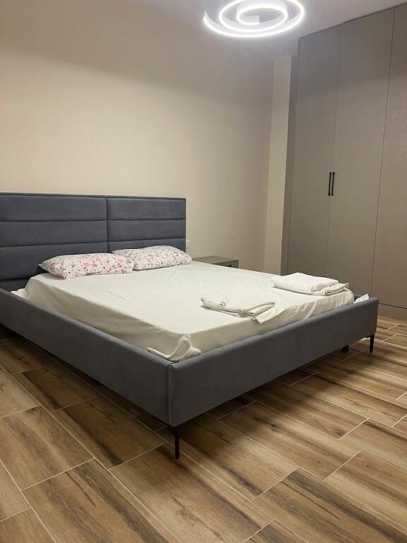 🎯 SHITET APARTAMENT 1+1  📍 GOLEM