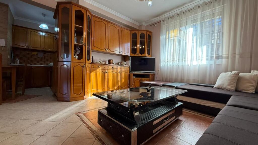 2+1 Apartment for rent – Center, Dibra Street