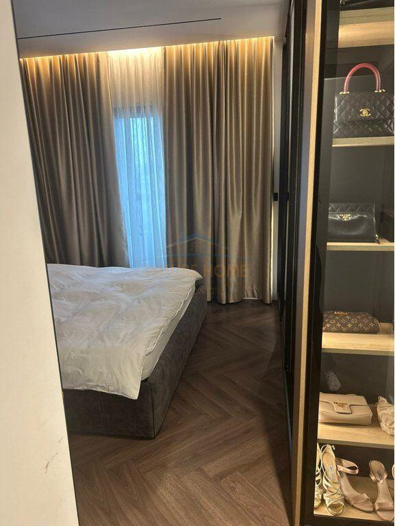 Shitet Apartament 2+1, Rruga e Elbasanit, Tiranë