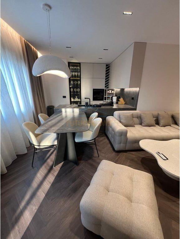 Shitet Apartament 2+1, Rruga e Elbasanit, Tiranë