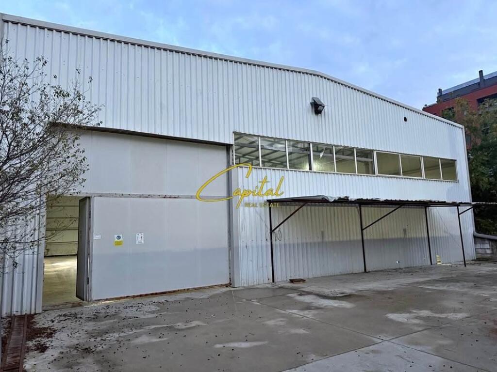 WAREHOUSE FOR RENT 300 M2 KAMEZ 230,000 LEKE
