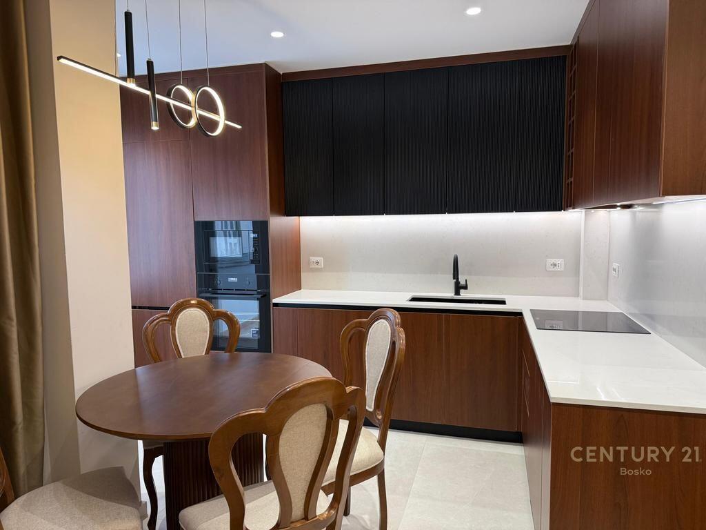 Luxury apartment 2+1+2 for rent at Mine Peza Street