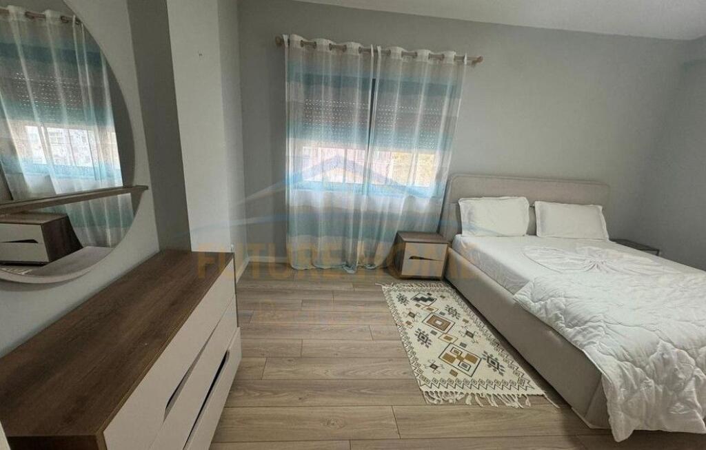 For rent, Apartment 2+1 Thesarit Street, Fresku, Tirana