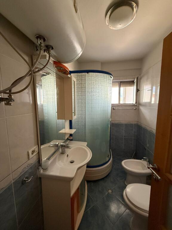 Apartament 2+1 per shitje tek Irfan Tomini!
