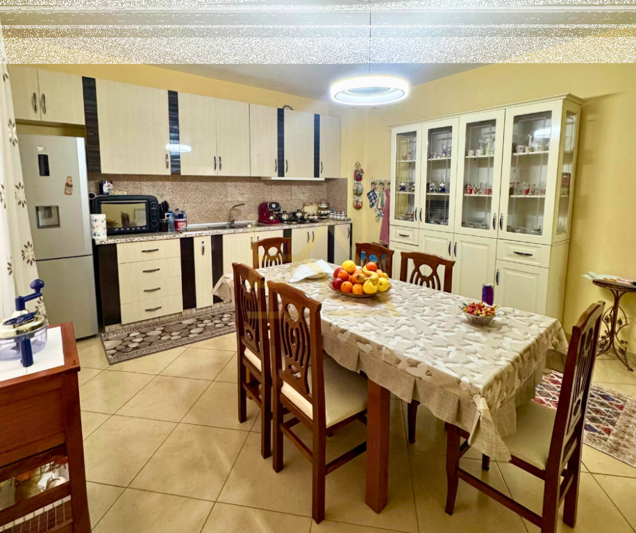 Villa in Vendita – Vorë, Tirana