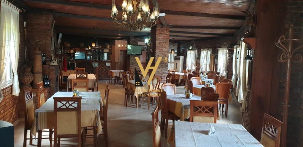 RISTORANTE IN VENDITA A IBE INFERIORE 300.000 EURO