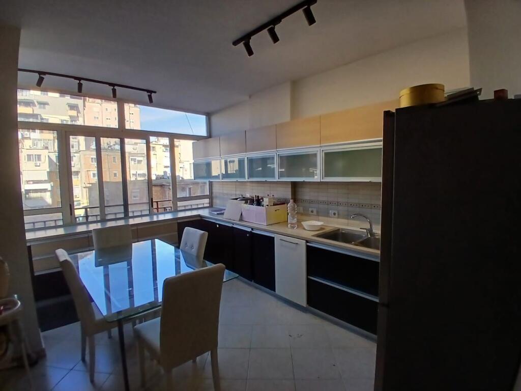Appartamento 2+1+2 in affitto Via Marko Bocari, Lago Secco.
