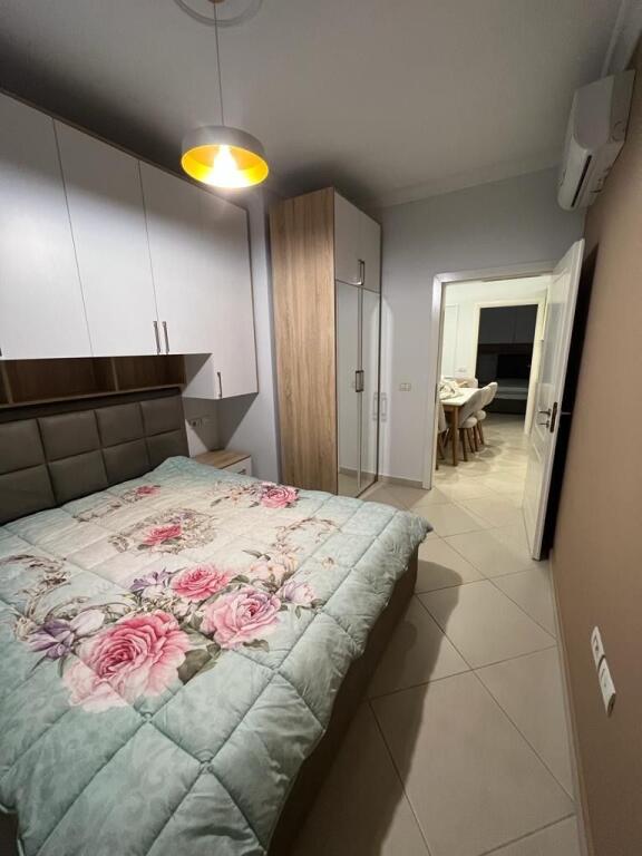Qsut, 2+1 apartment for rent near the American 600€