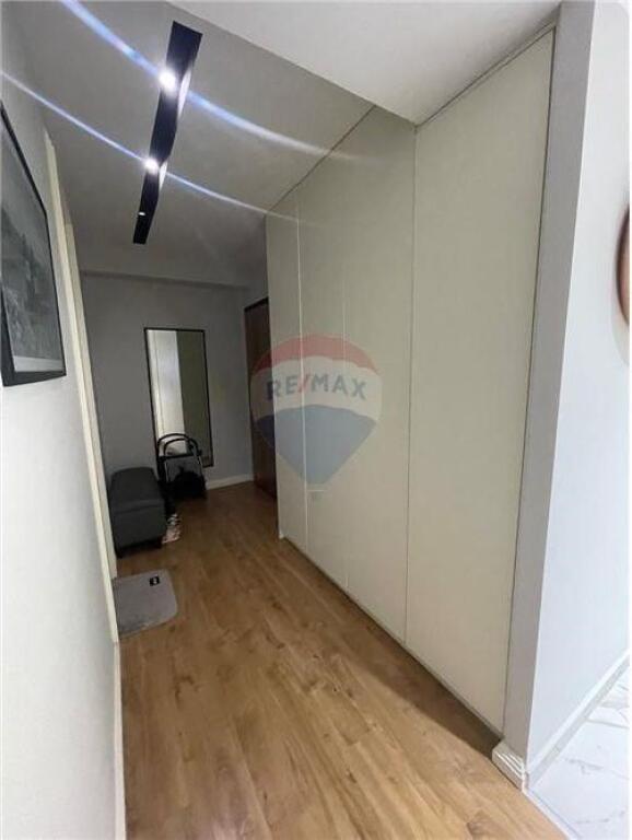 Apartment - For Sale - Medar Shtylla Street, Paris Commune, Tirana ID: 530361001-925
