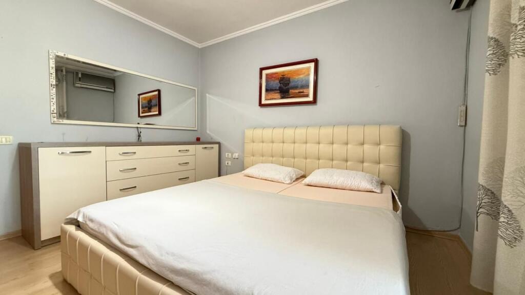 2+1 Apartment for rent – Center, Dibra Street