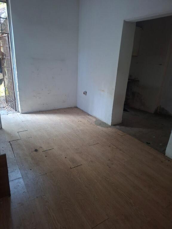FOR SALE APARTMENT 1+1 ST. " SIRI KODRA" 85,000 EURO