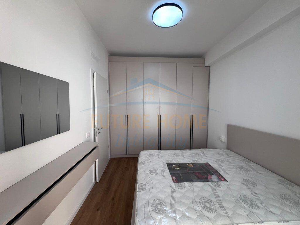 Affitto, Appartamento 1+1, Complesso Kadiu, Tirana.