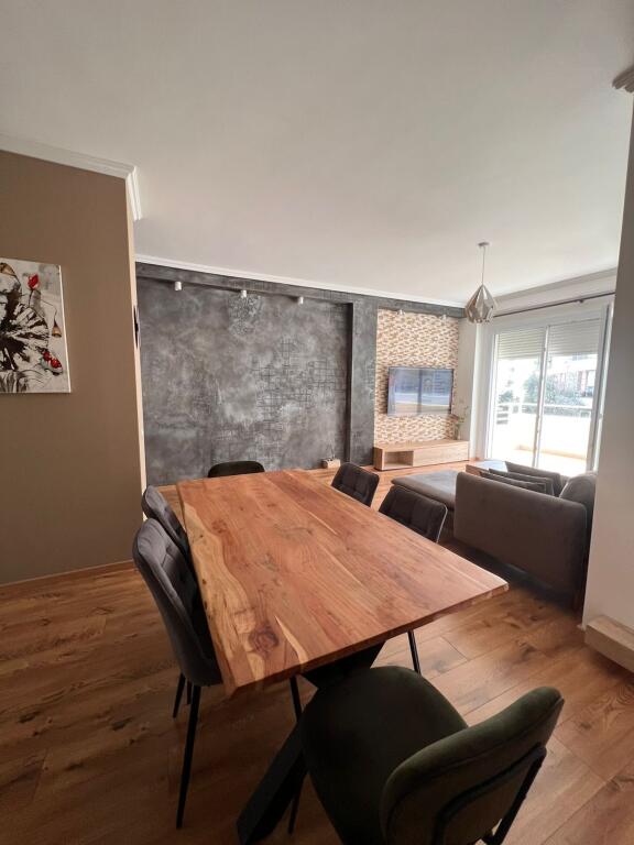 APARTMENT 2+1+2 FOR RENT BOTANICAL GARDEN 850 EURO