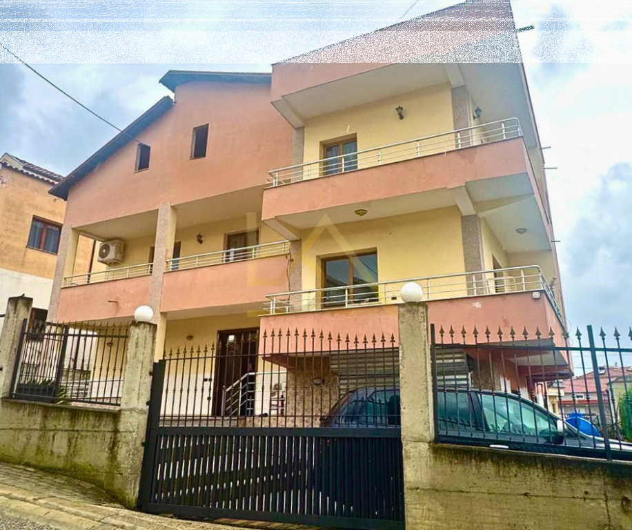 Villa in Vendita – Vorë, Tirana