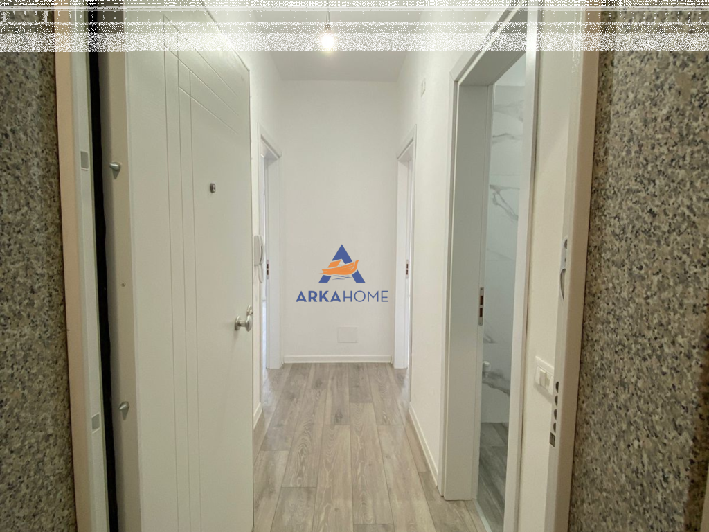 JEPET ME QERA APARTAMENT 1+1+BALLKON "KOMPLEKSI KIKA 2" 70.000 LEKE