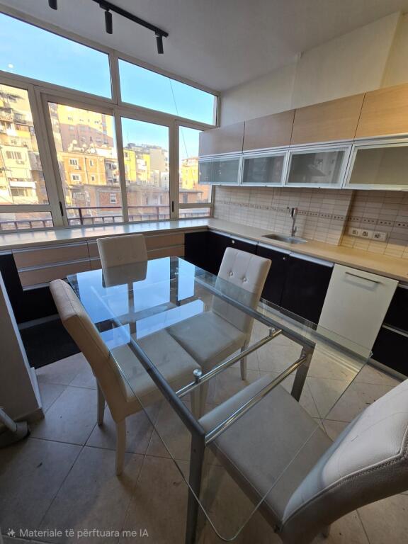 🏡 Jepet me qira Apartament 2+1+2, Rruga e Kosovareve