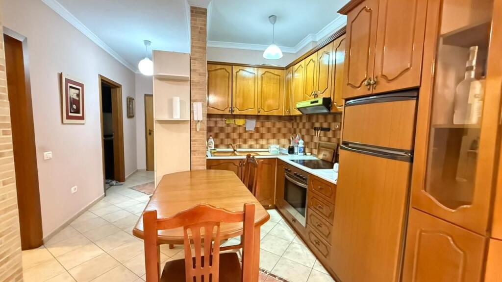 2+1 Apartment for rent – Center, Dibra Street