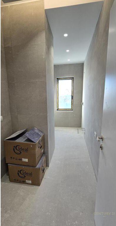 APARTMENT FOR OFFICE 2+1+2 ON BARRIKADAVE STREET! 1,300 € /Month Total Area 107m2