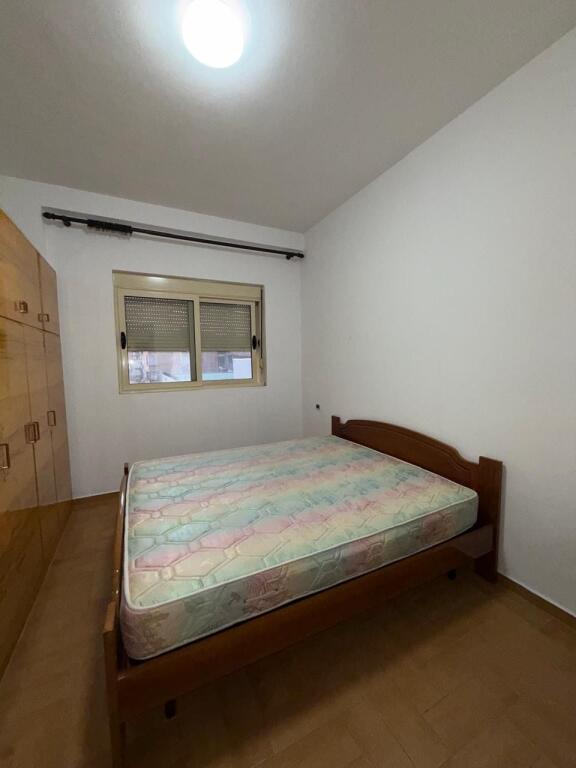 Affittasi appartamento 2+1 – Via Him Kolli
