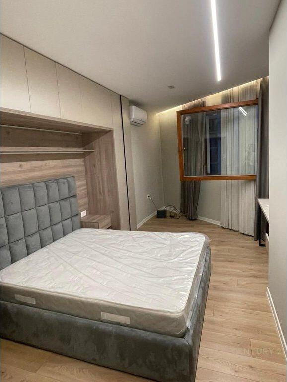 Apartament Modern 1+1 me Pamje – Bulevardi i Ri, Zogu i Parë