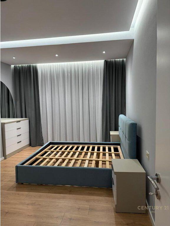 Golden Tower – Jepet me Qira Apartament 2+1 + Parkim | Mine Peza