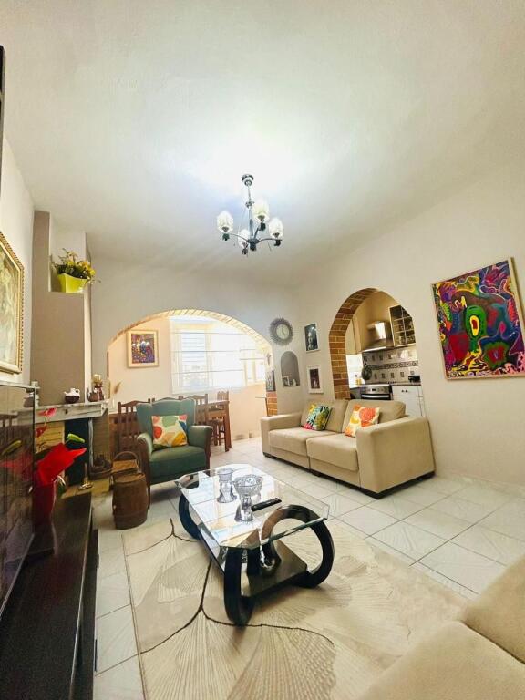 🏡 Shitet Apartament 2+1 – Tregu Elektrik