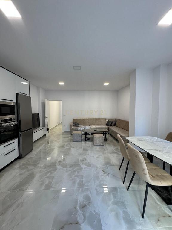 APARTAMENT 2+1 PER QIRA PRANE KOMLEKSIT MATEO! 800 € /Muaj Sip. Totale  113m2