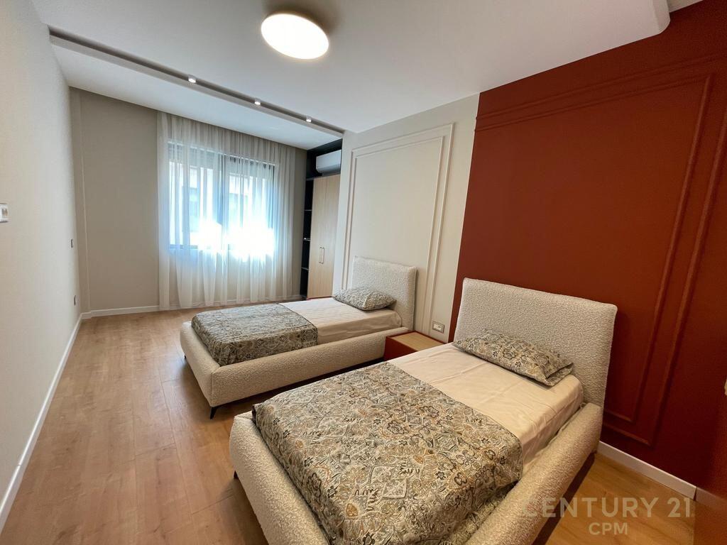 Apartment 2+1+2 Parking Spaces for sale at the Dry Lake