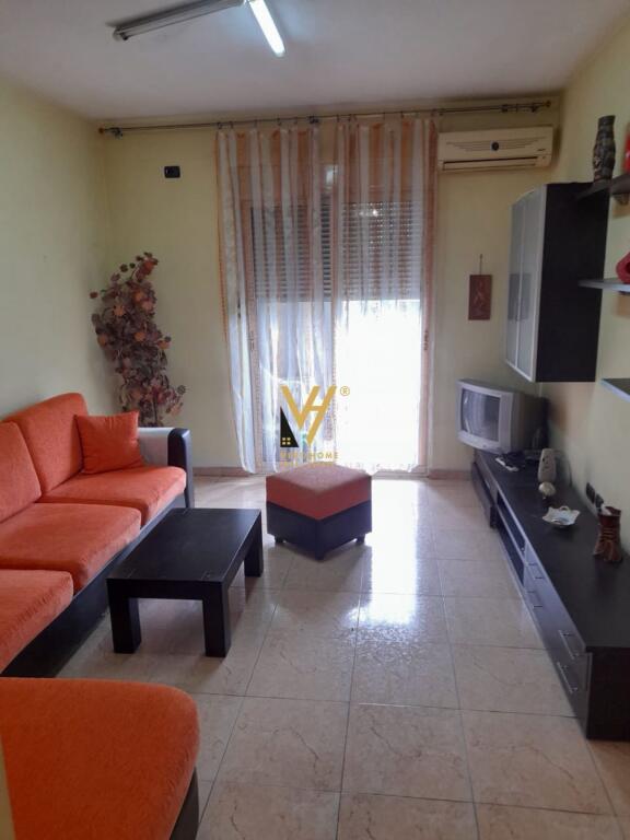 APPARTAMENTO 2+1 IN AFFITTO A MYSLYM SHYRI 800 EURO