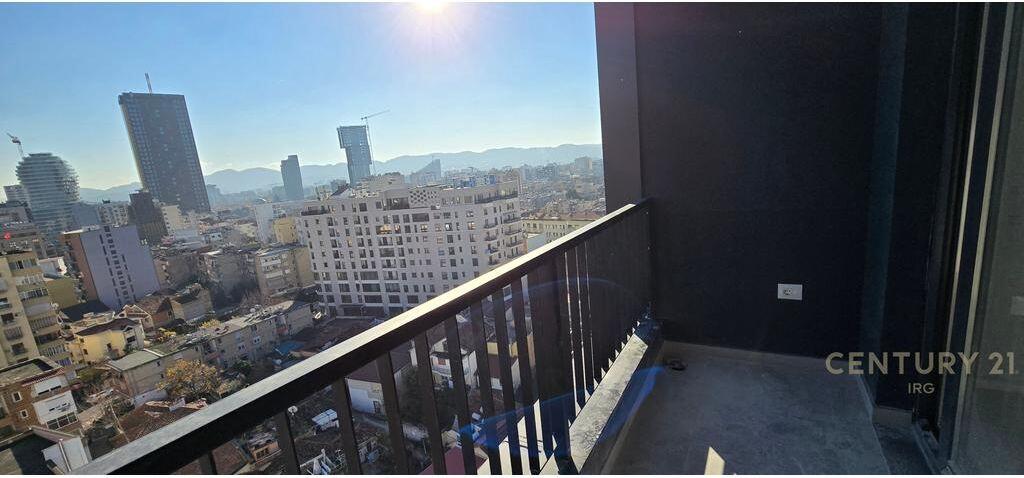 APARTMENT FOR OFFICE 2+1+2 ON BARRIKADAVE STREET! 1,300 € /Month Total Area 107m2