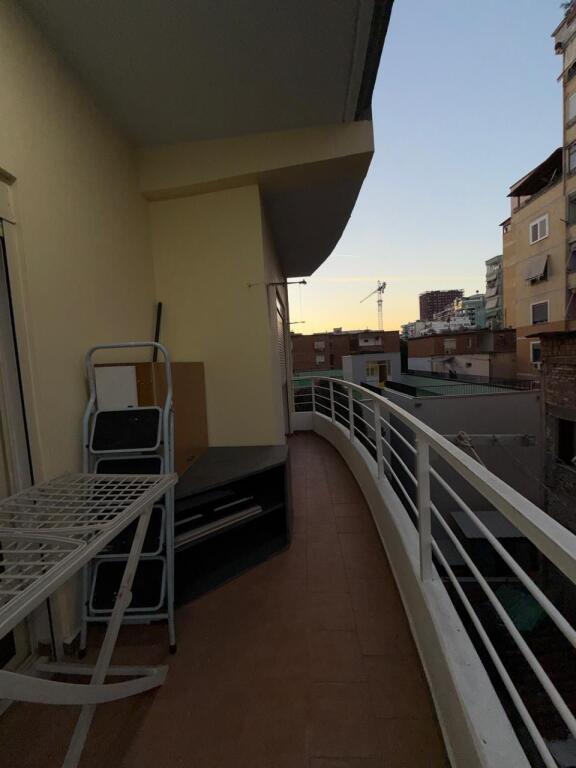 Affittasi appartamento 2+1 – Via Him Kolli