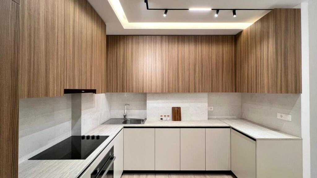 Me Qera : 1+1📍Zogu i Zi (Prane Ring Center) - 70.000 Lek - S.70m² - Pllt.V 2025 || I Pabanuar me Parë &amp; Arreduar me Arkitekt✨️