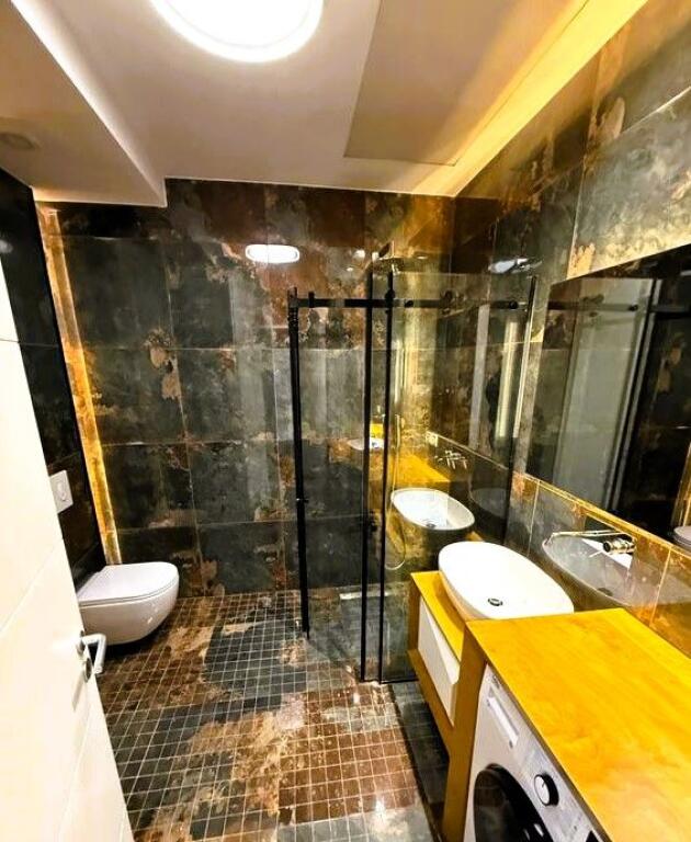 Apartament luksoz 1+1 + Post Parkimi te Park Gate! Rruga e Elbasanit