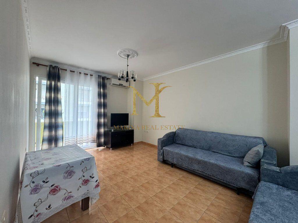 Appartamento 1+1 in affitto a Plazh Iiria, Durres.
