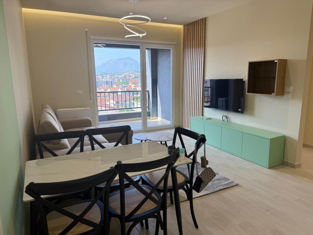 🏡 Rent Apartment 1+1 📍 5 May 💶 550 €/month