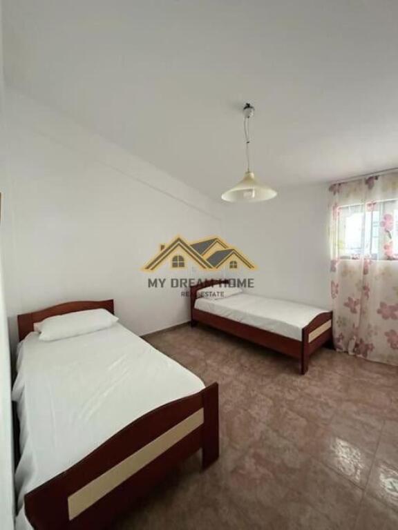 OCCASIONE VENDESI MAGAZZINO 360m2 IN SPIAGGIA, DURAZZO!